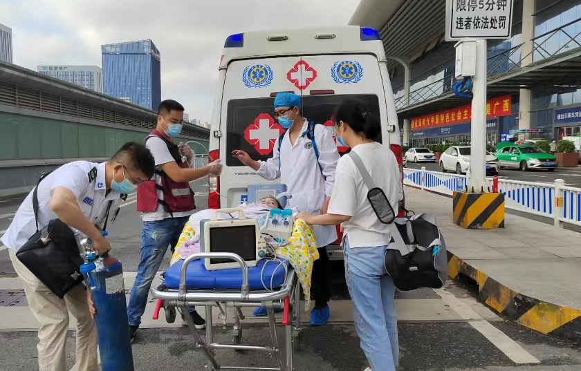 磐安县救护车出租公司